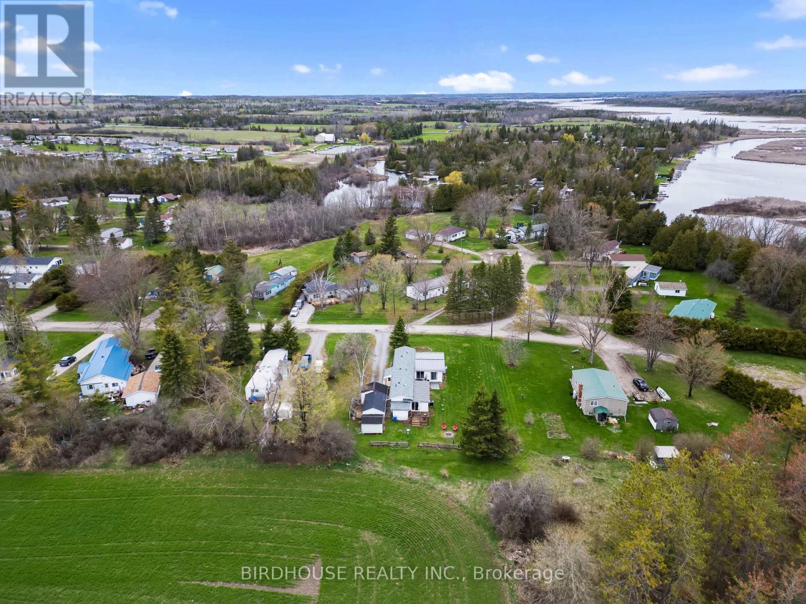 68 Glenway Drive, Kawartha Lakes (Verulam), ON - Outdoor With View