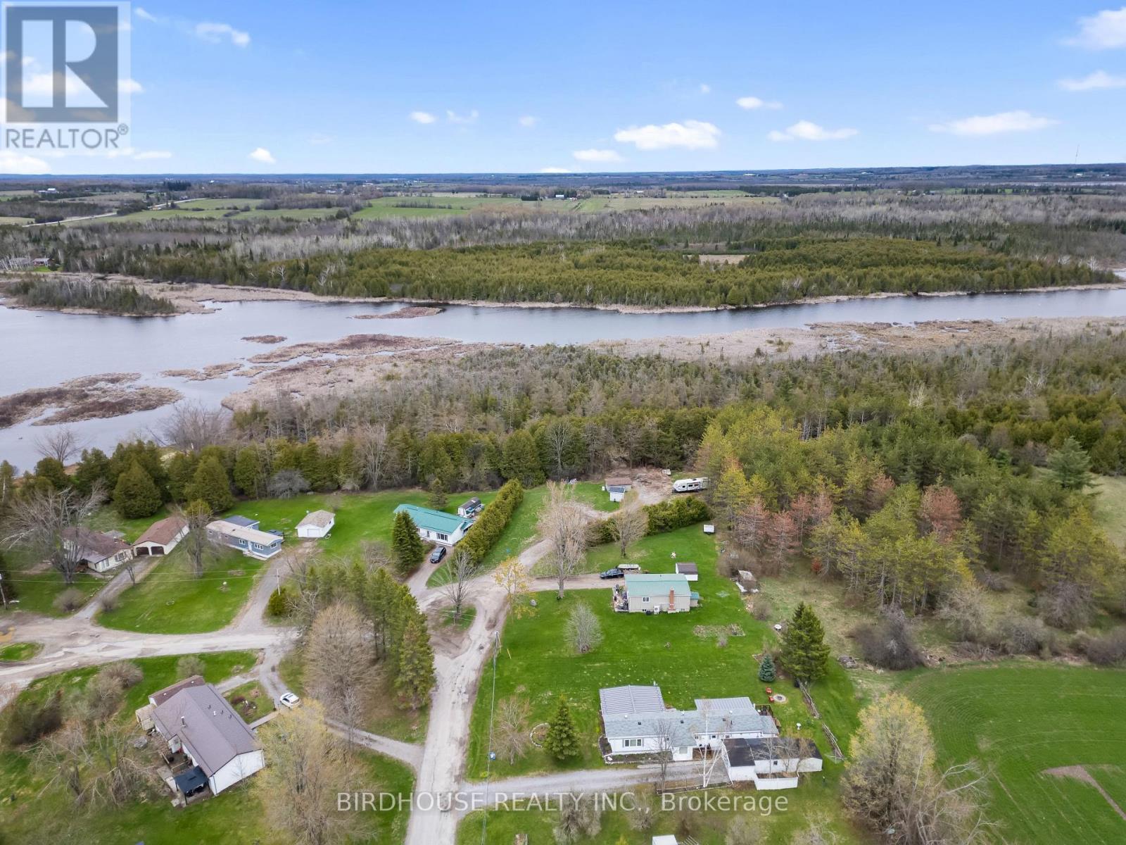 68 Glenway Drive, Kawartha Lakes (Verulam), ON - Outdoor With View