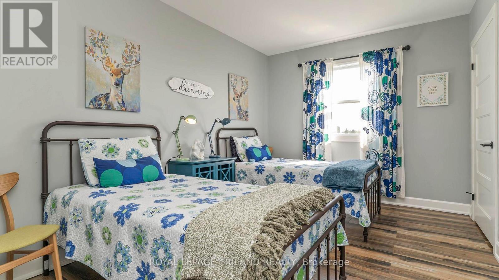 33134 Back Street, Dutton/Dunwich (Iona), ON - Indoor Photo Showing Bedroom