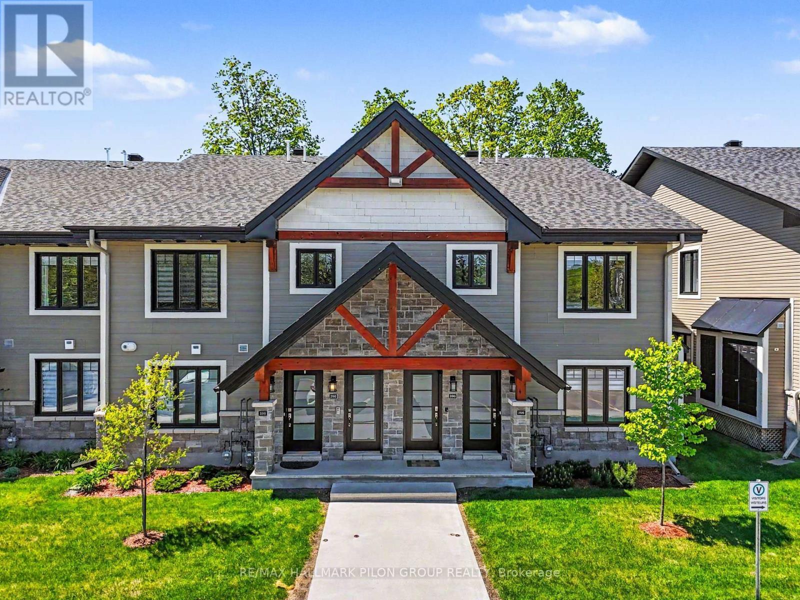 295 - 308 Masters Lane, Clarence-Rockland, ON - Outdoor With Facade