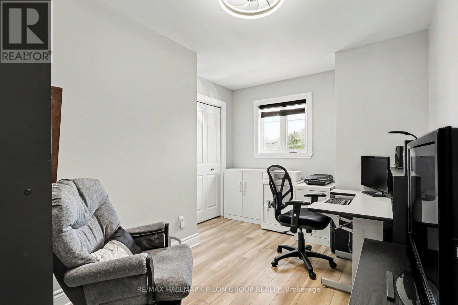 295 - 308 Masters Lane, Clarence-Rockland, ON - Indoor Photo Showing Office