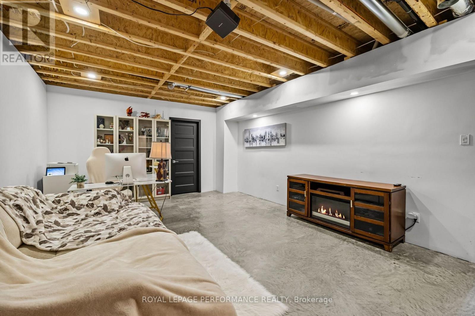 301 Dore Street, Casselman, ON - Indoor Photo Showing Basement