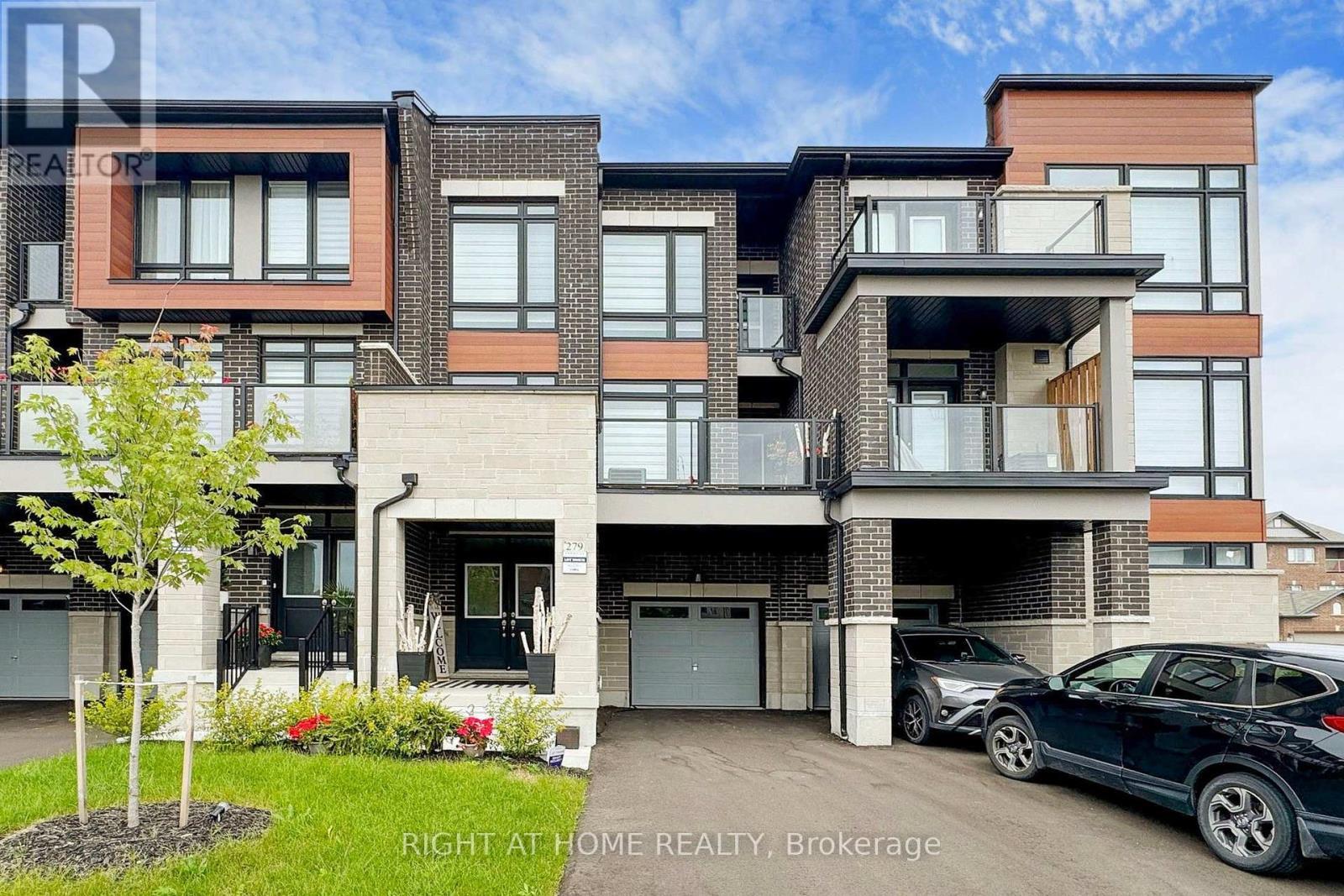 279 Moody Drive, Vaughan, ON - Outdoor With Facade