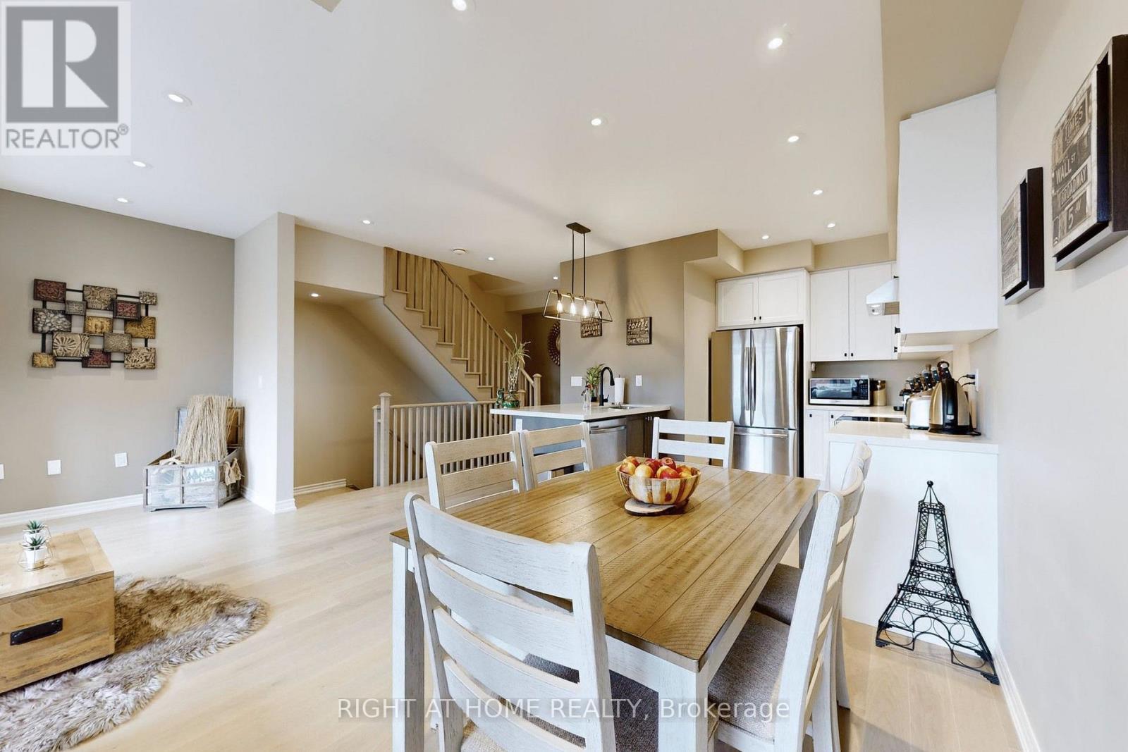 279 Moody Drive, Vaughan, ON - Indoor Photo Showing Other Room