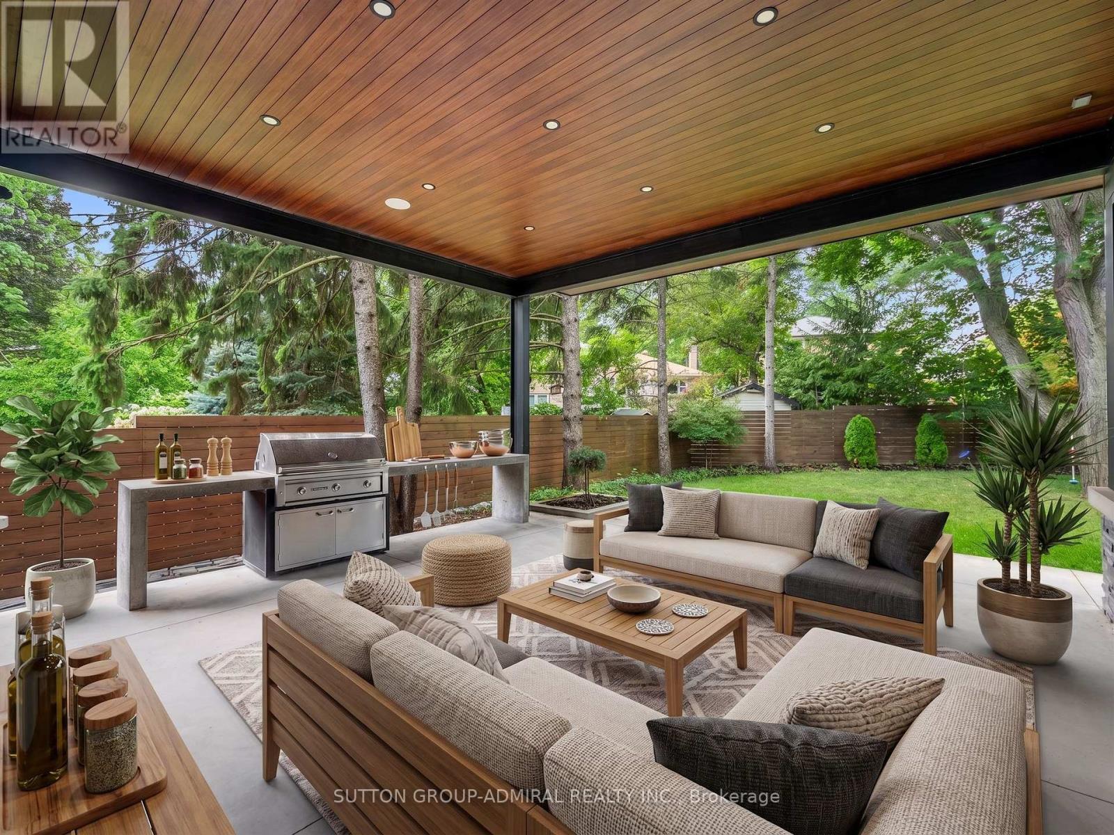 Virtually Staged Photo - 95 Penstock Court, Richmond Hill, ON - Outdoor With Deck Patio Veranda With Exterior