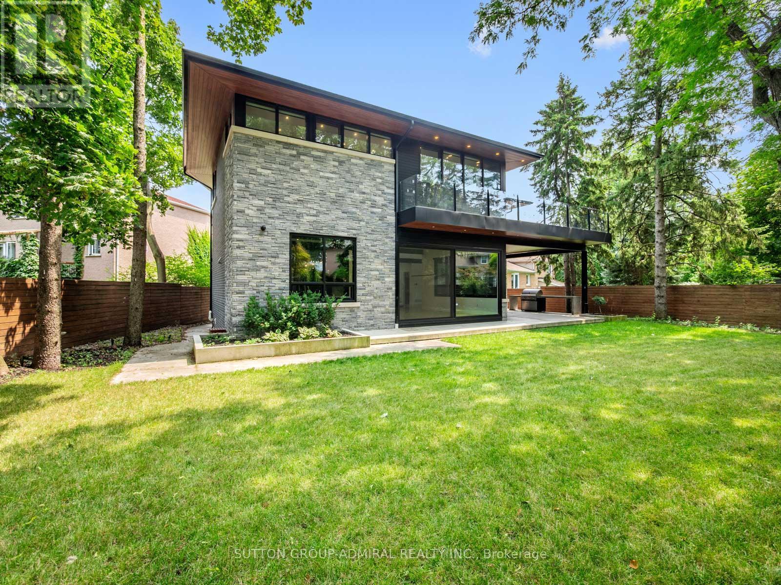 95 Penstock Court, Richmond Hill, ON - Outdoor With Deck Patio Veranda