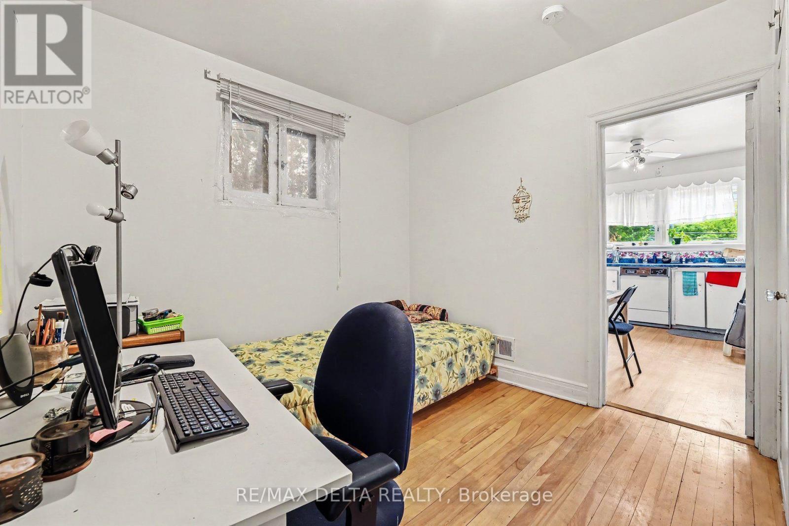 831 Montreal Road, Ottawa, ON - Indoor Photo Showing Office