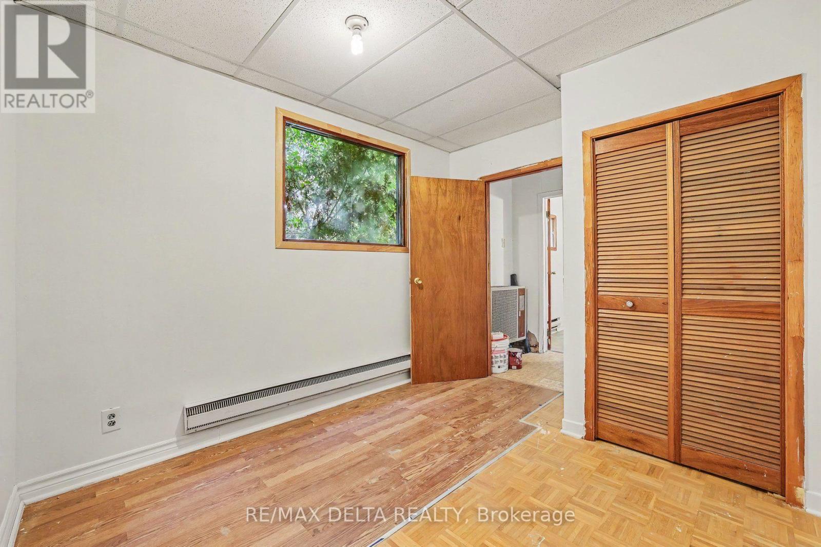 831 Montreal Road, Ottawa, ON - Indoor Photo Showing Other Room