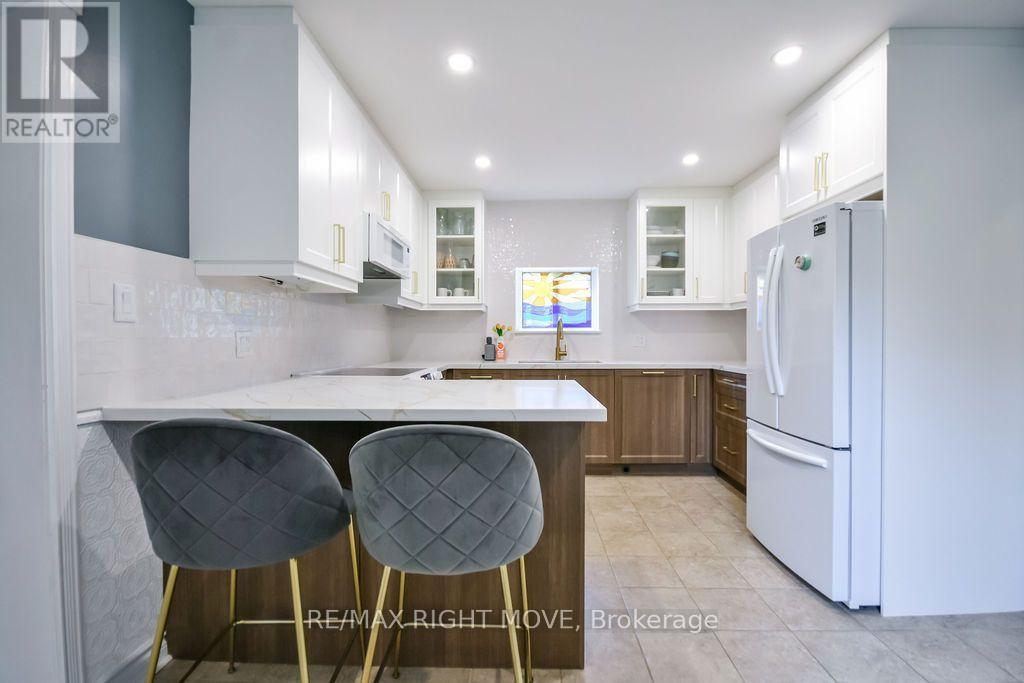 119 Emily Street, Orillia, ON - Indoor