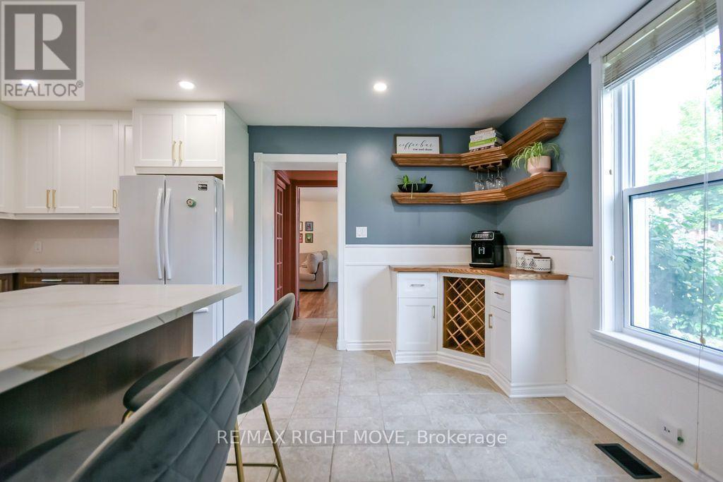119 Emily Street, Orillia, ON - Indoor