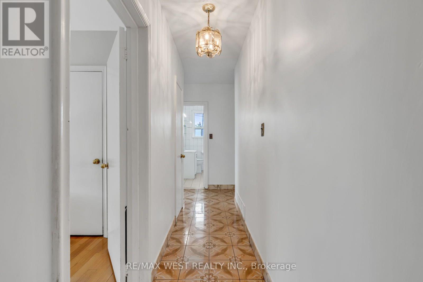 90 Tavistock Road, Toronto, ON - Indoor Photo Showing Other Room