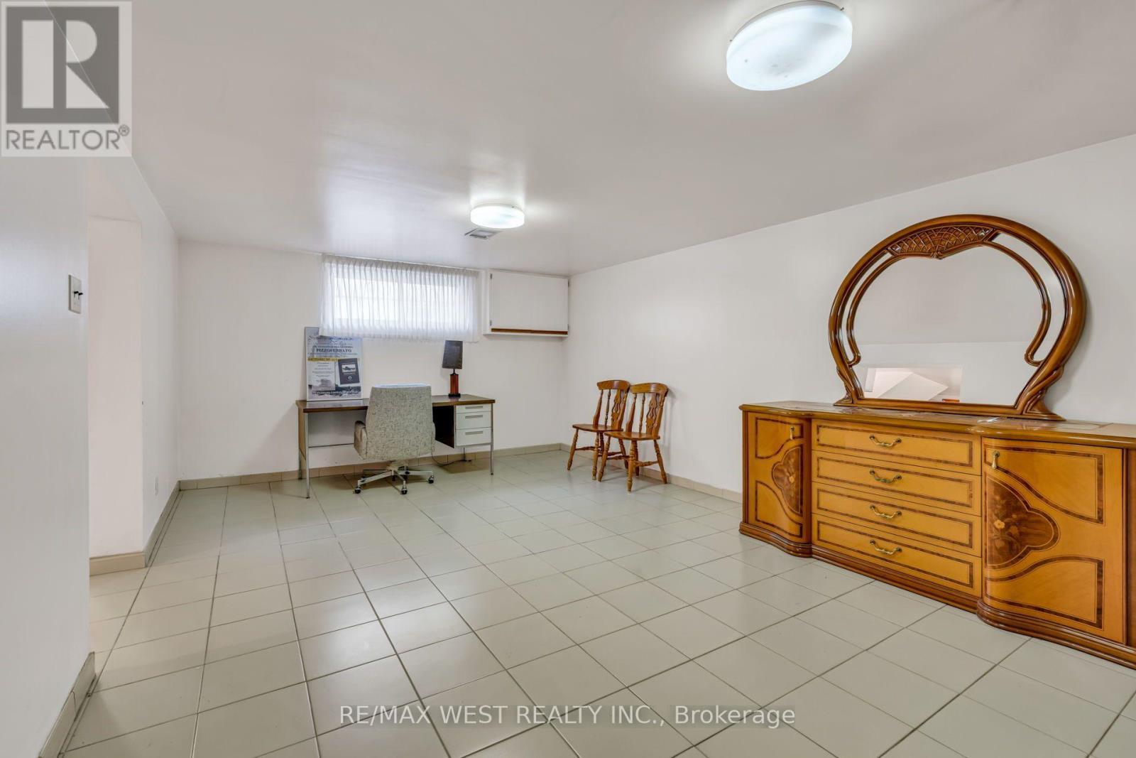 90 Tavistock Road, Toronto, ON - Indoor Photo Showing Other Room