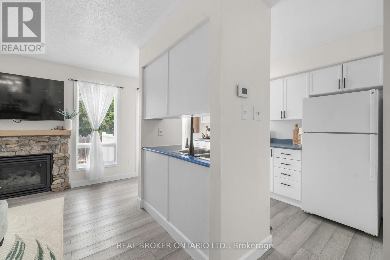 149 Crampton Drive, Carleton Place, ON - Indoor With Fireplace