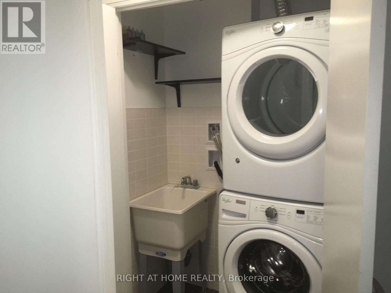 In Suite Laundry with sink - 312 - 2910 Highway No, 7 Road W, Vaughan, ON - Indoor Photo Showing Laundry Room