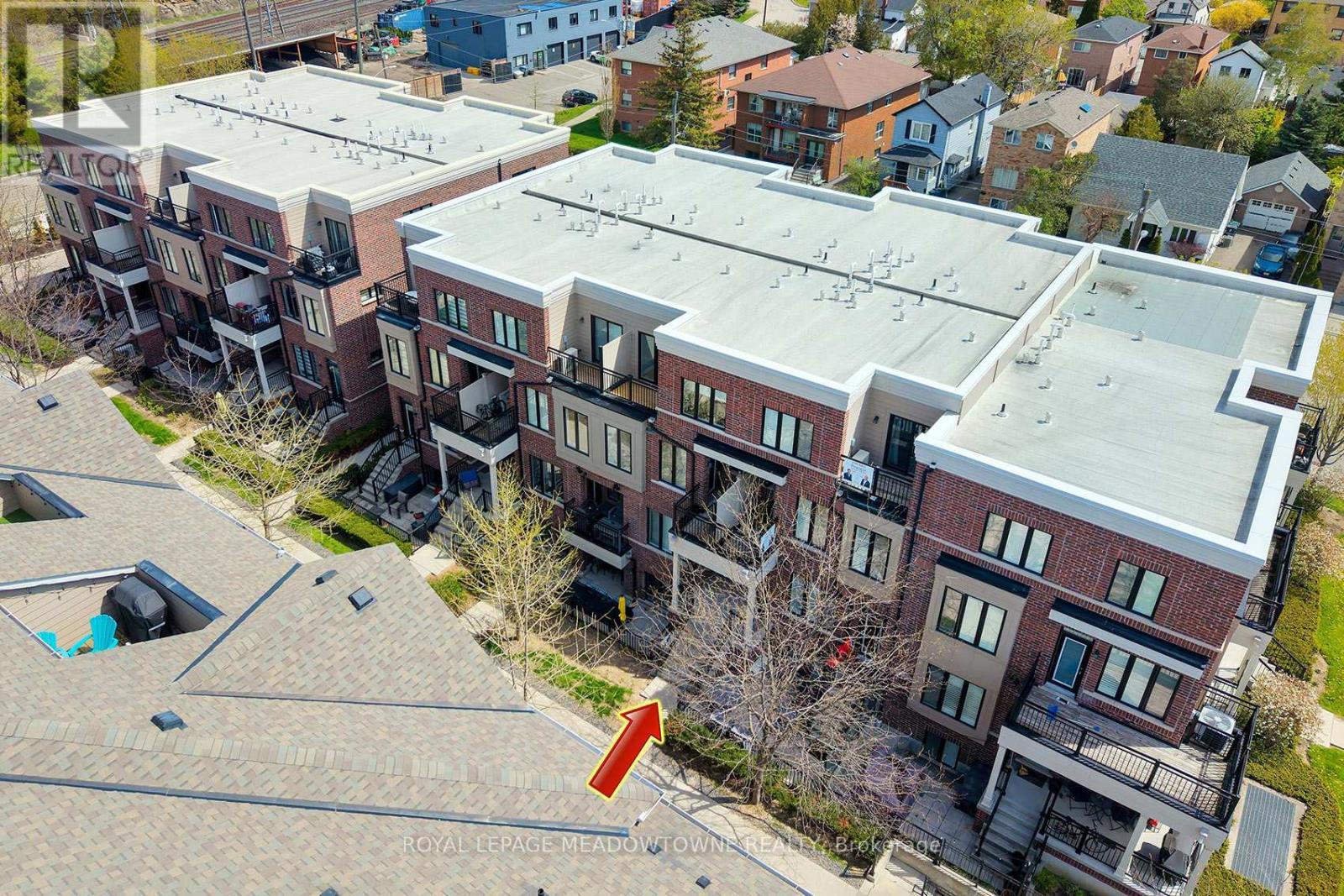 19 - 10 Carnation Avenue, Toronto, ON - Outdoor