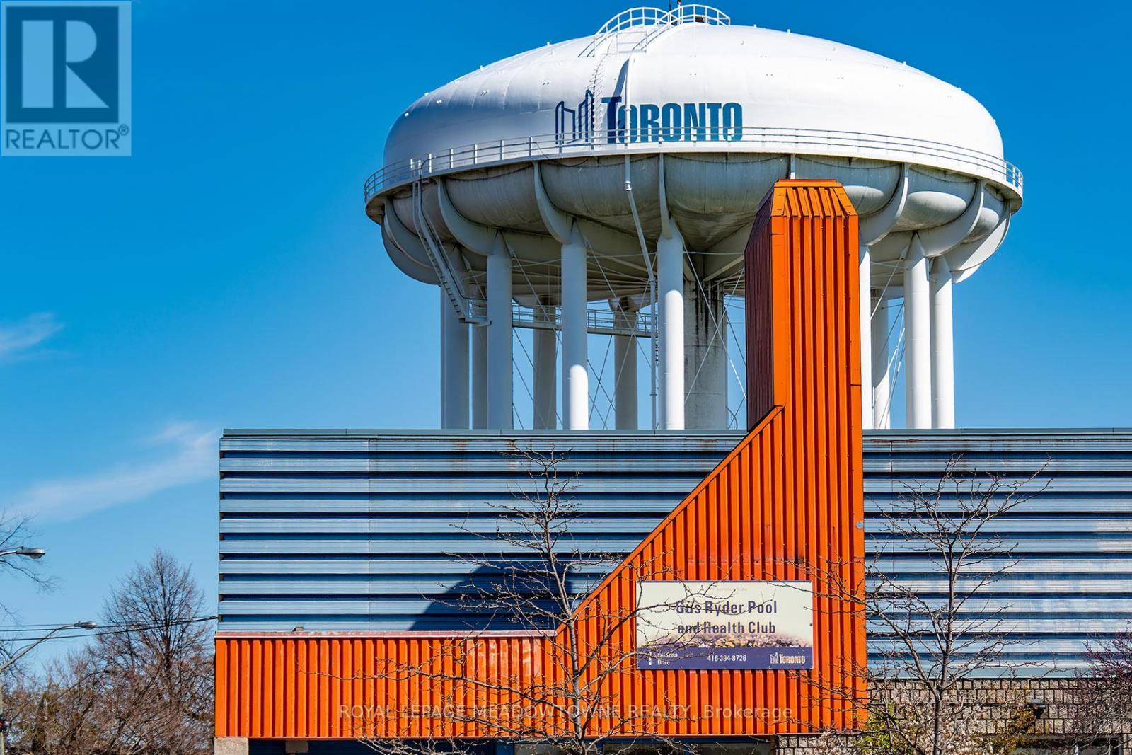 19 - 10 Carnation Avenue, Toronto, ON - Outdoor