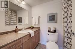 Ensuite bath -