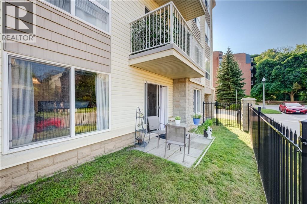 8 Harris Street Unit# 118, Cambridge, ON - Outdoor With Deck Patio Veranda With Exterior