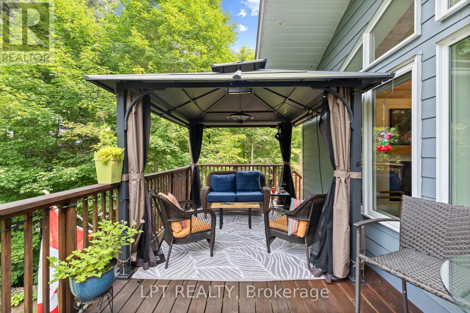 500A Hazard Hill Road, Kearney, ON - Outdoor With Deck Patio Veranda With Exterior