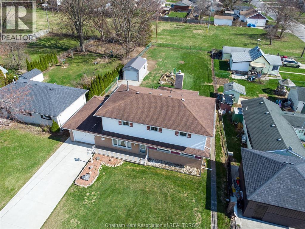 16 Arthur Drive, Chatham, ON - Outdoor