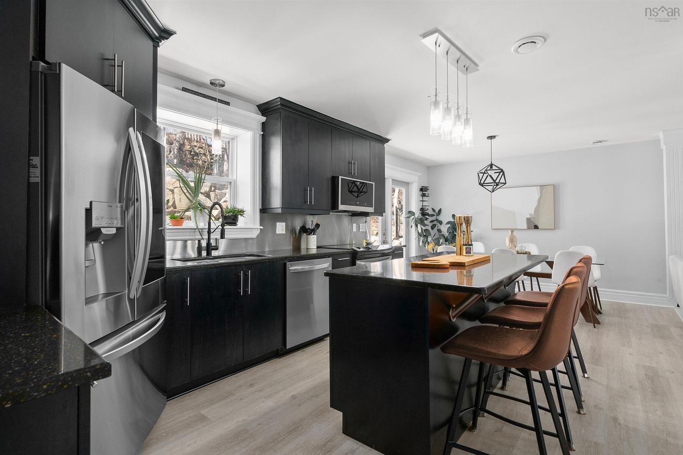 42 Margaret Road, Halifax, NS - Indoor Photo Showing Kitchen With Upgraded Kitchen