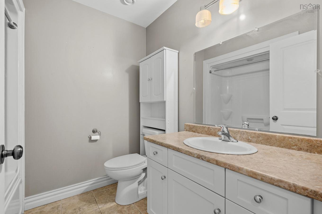 45 Stirling Drive, Cole Harbour, NS - Indoor Photo Showing Bathroom