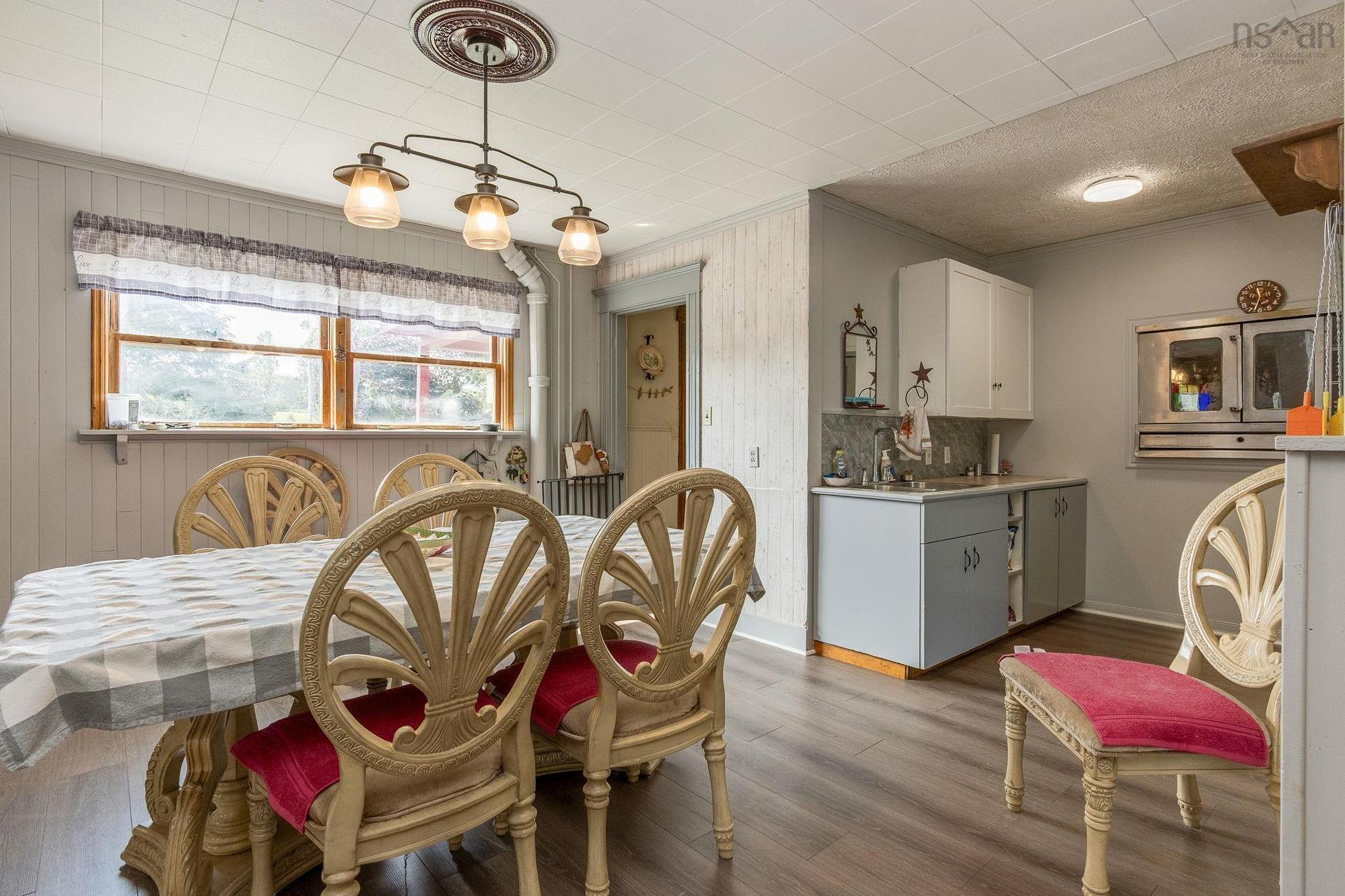 389 Bentley Road, Rockland, NS - Indoor Photo Showing Dining Room