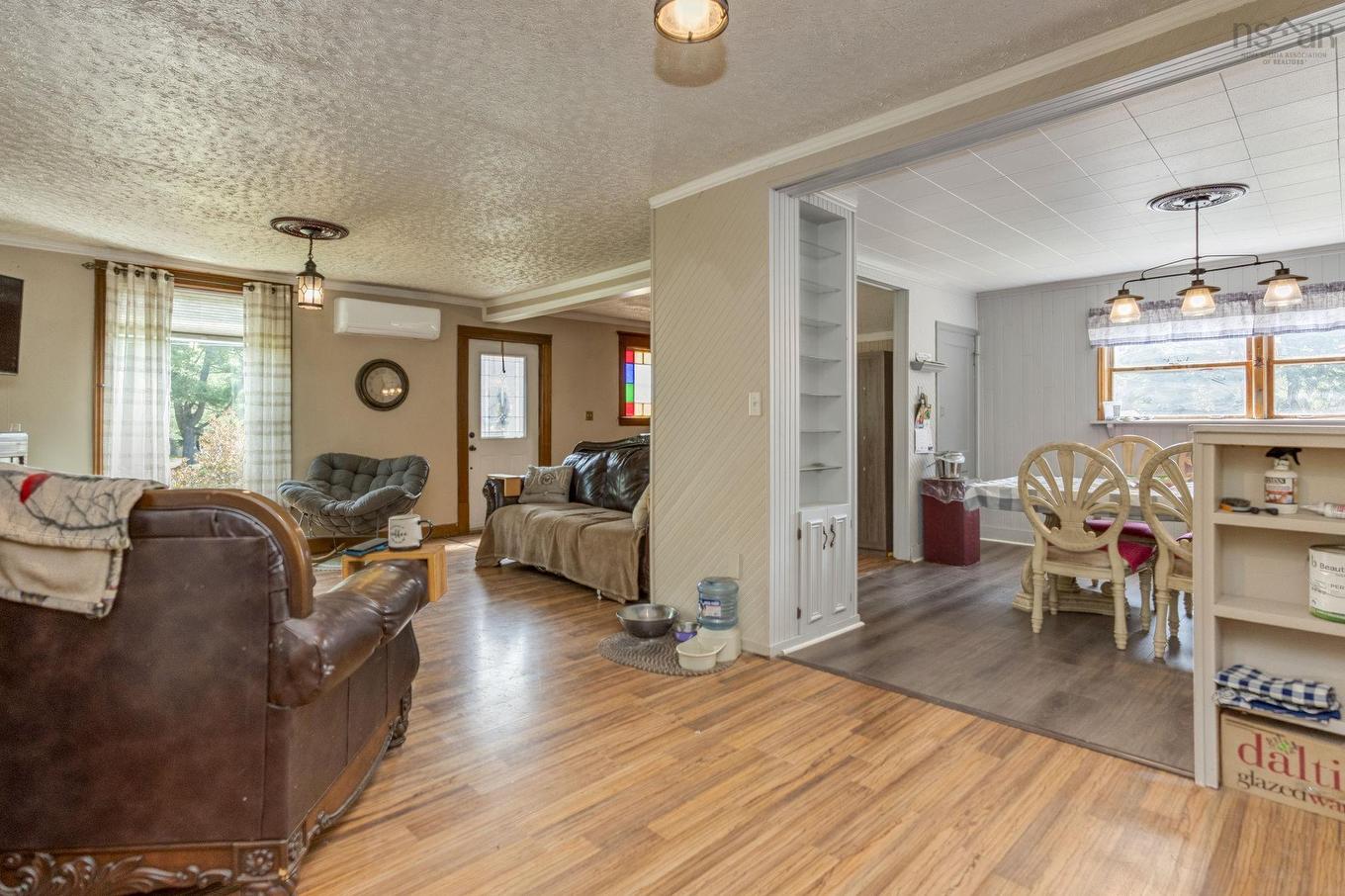 389 Bentley Road, Rockland, NS - Indoor Photo Showing Living Room