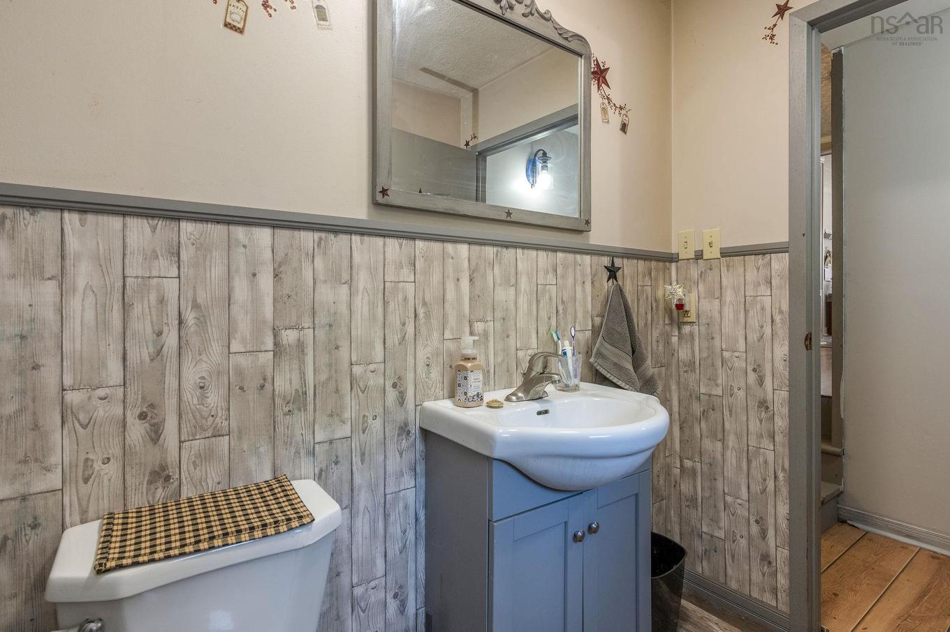 389 Bentley Road, Rockland, NS - Indoor Photo Showing Bathroom