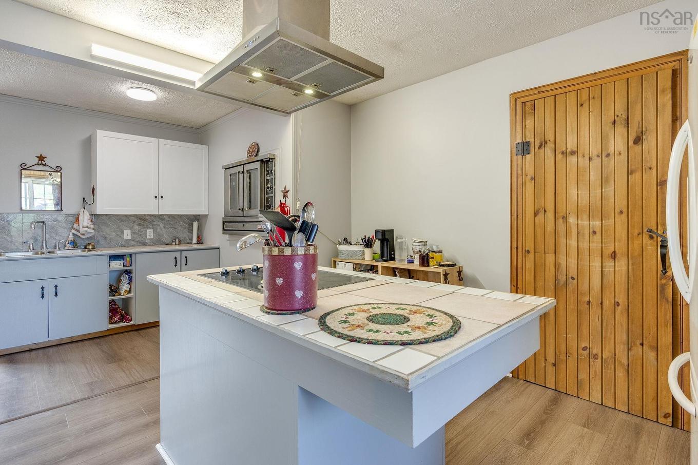 389 Bentley Road, Rockland, NS - Indoor Photo Showing Kitchen