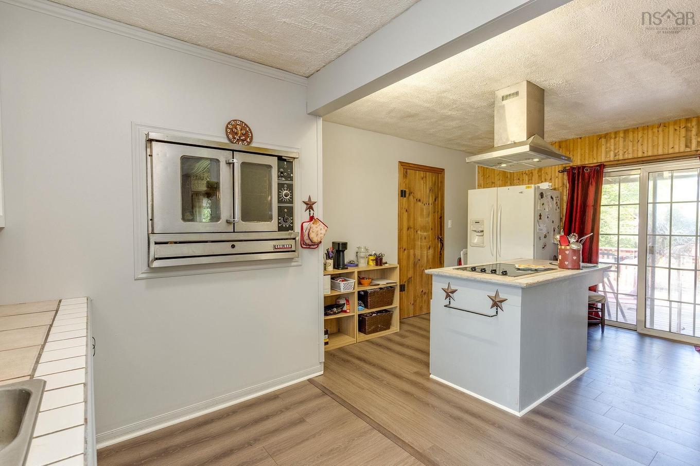 389 Bentley Road, Rockland, NS - Indoor