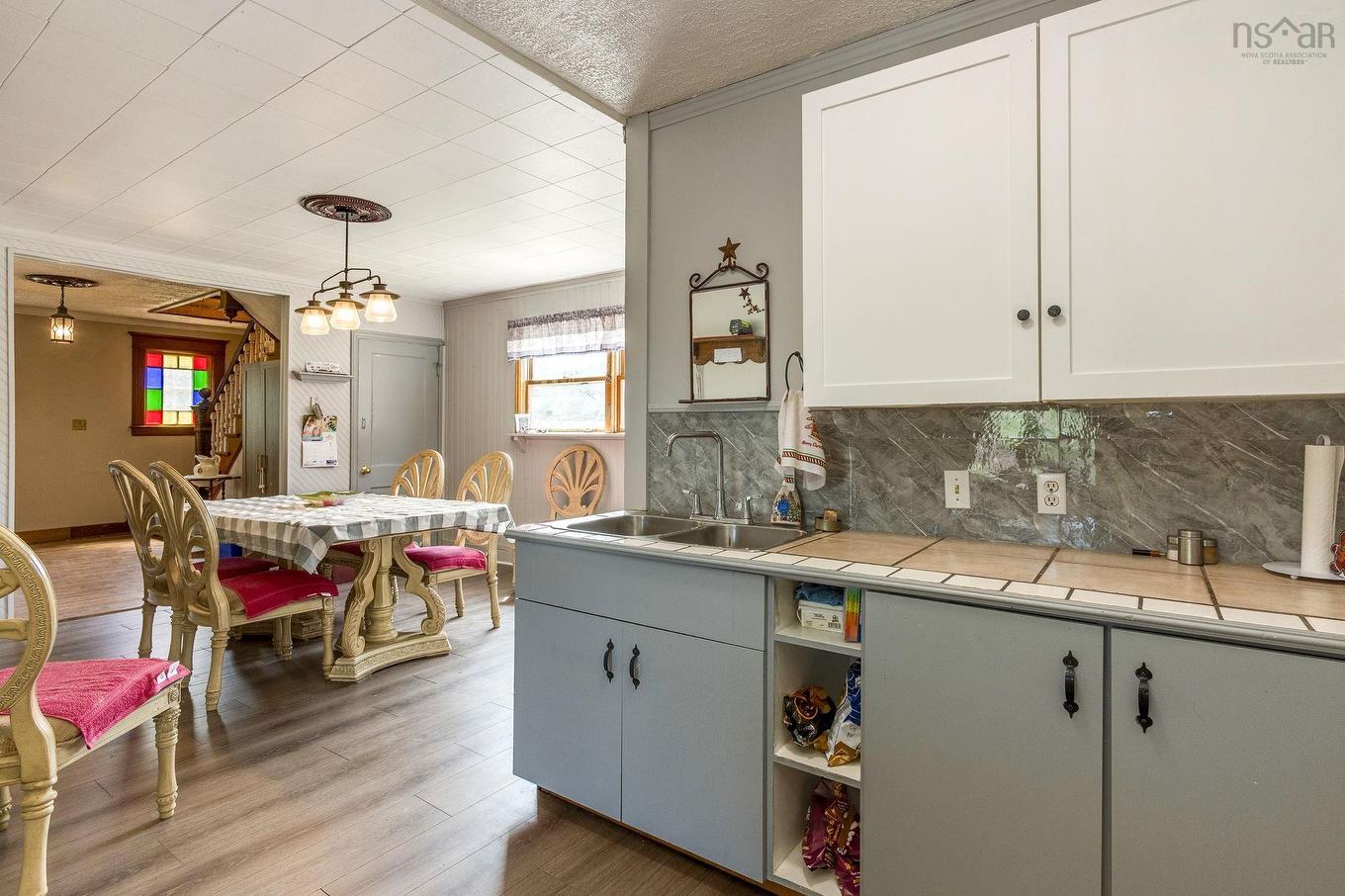 389 Bentley Road, Rockland, NS - Indoor