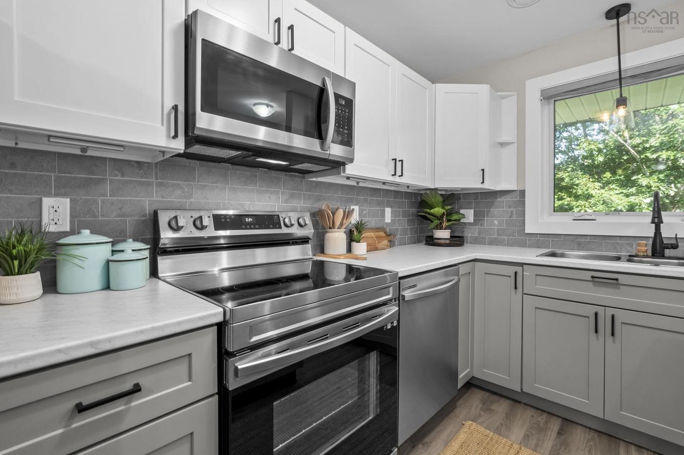 1055 Marie Crescent, North Kentville, NS - Indoor Photo Showing Kitchen With Upgraded Kitchen