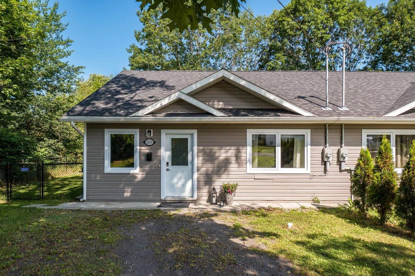 1055 Marie Crescent, North Kentville, NS - Outdoor With Facade