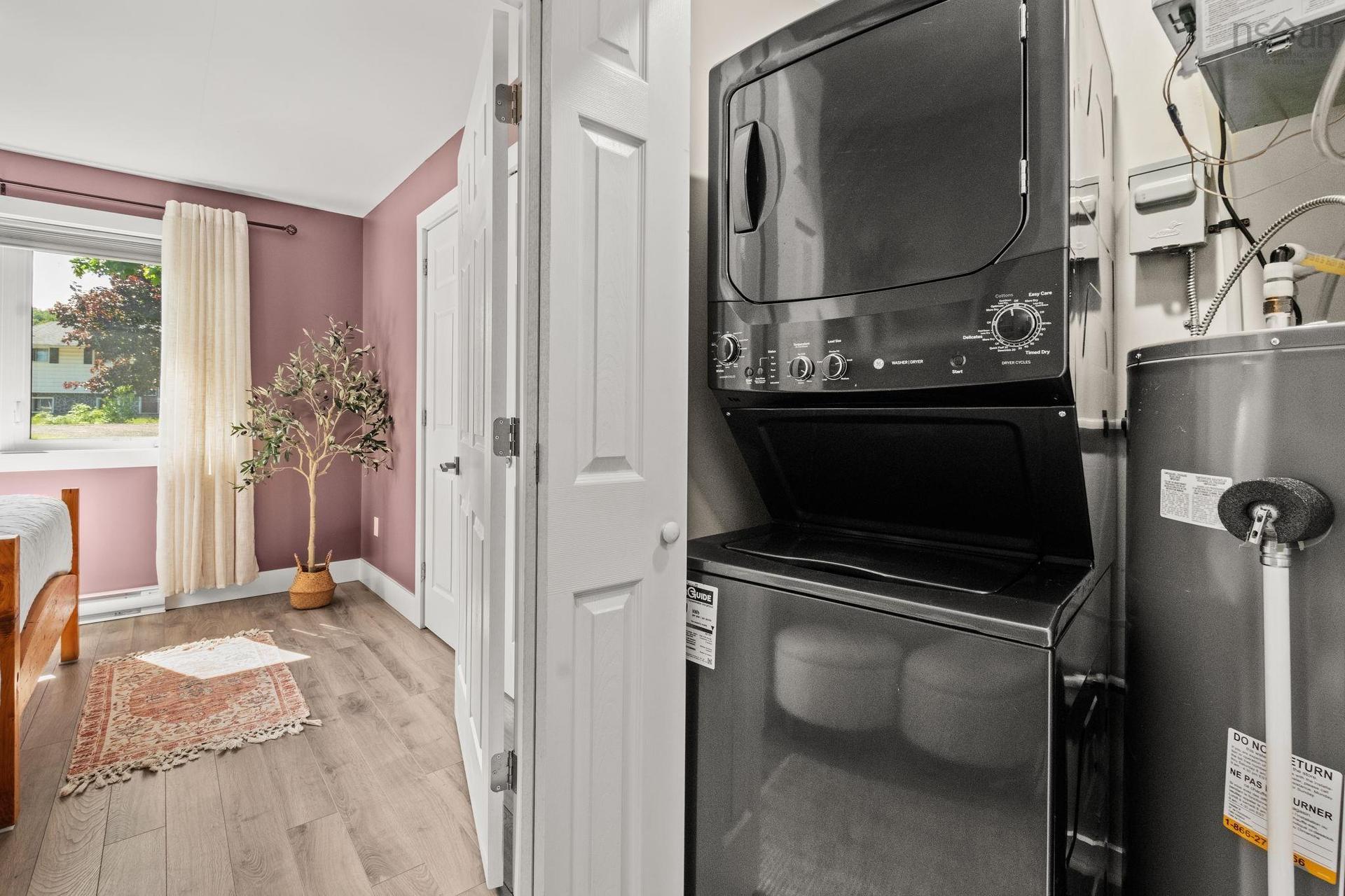 1055 Marie Crescent, North Kentville, NS - Indoor Photo Showing Laundry Room