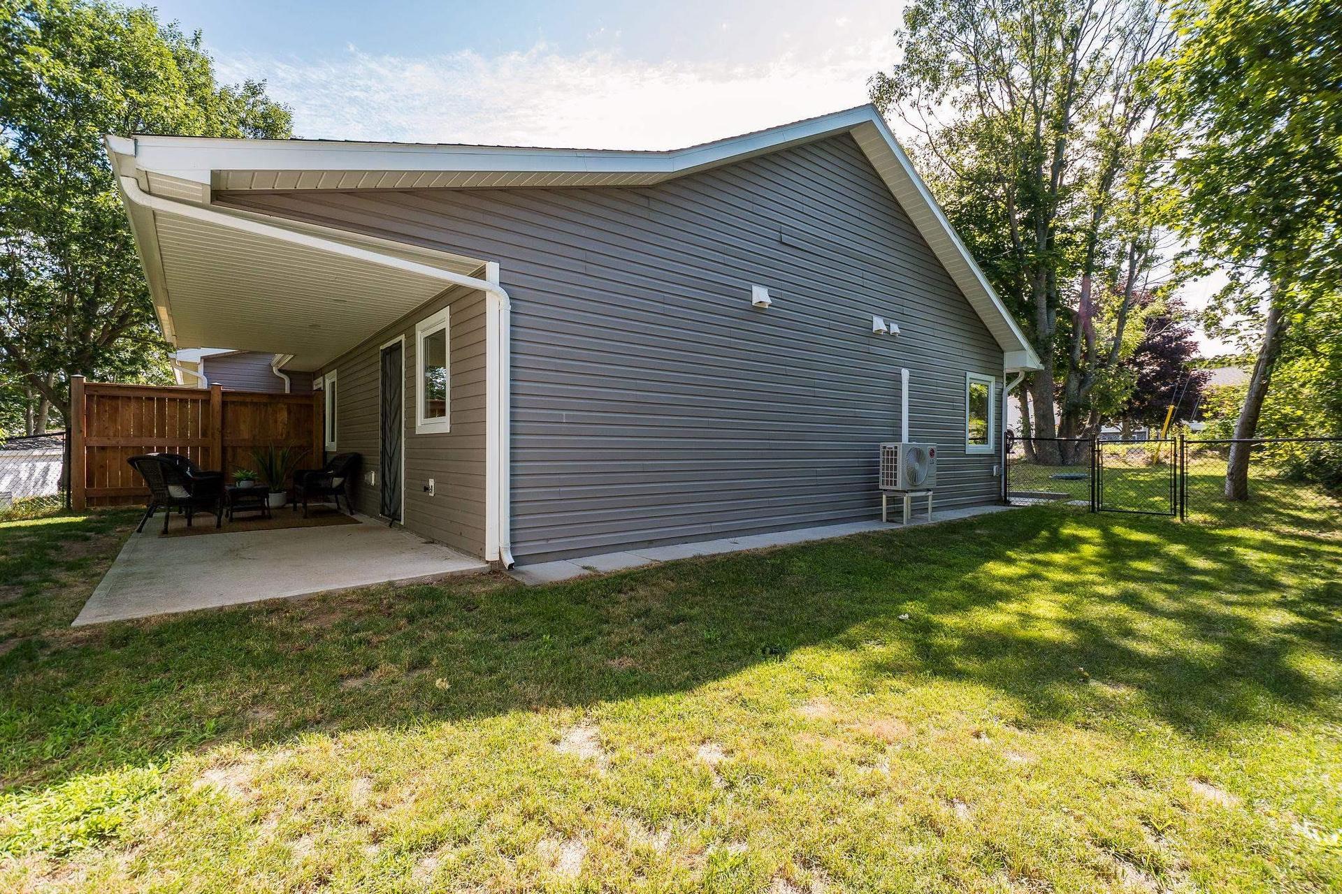 1055 Marie Crescent, North Kentville, NS - Outdoor With Exterior