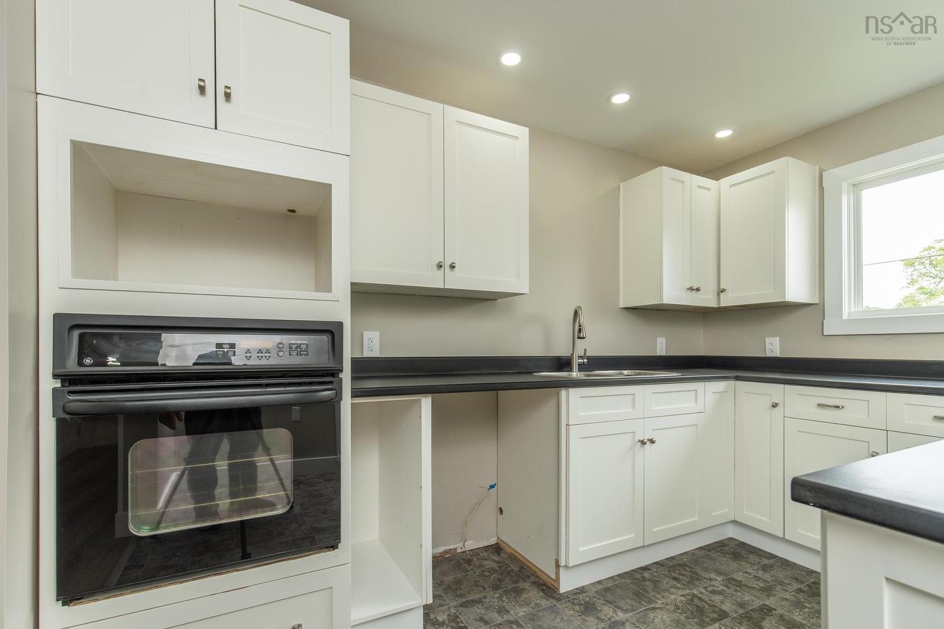 2 Huntington Street, Yarmouth, NS