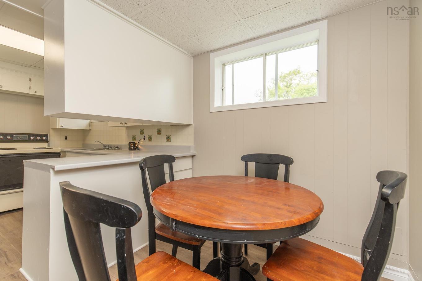 2 Huntington Street, Yarmouth, NS