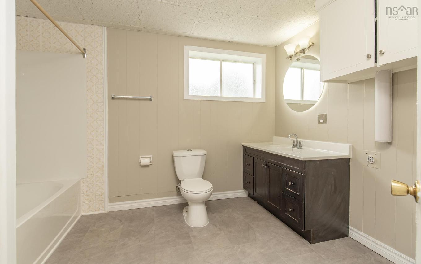 2 Huntington Street, Yarmouth, NS