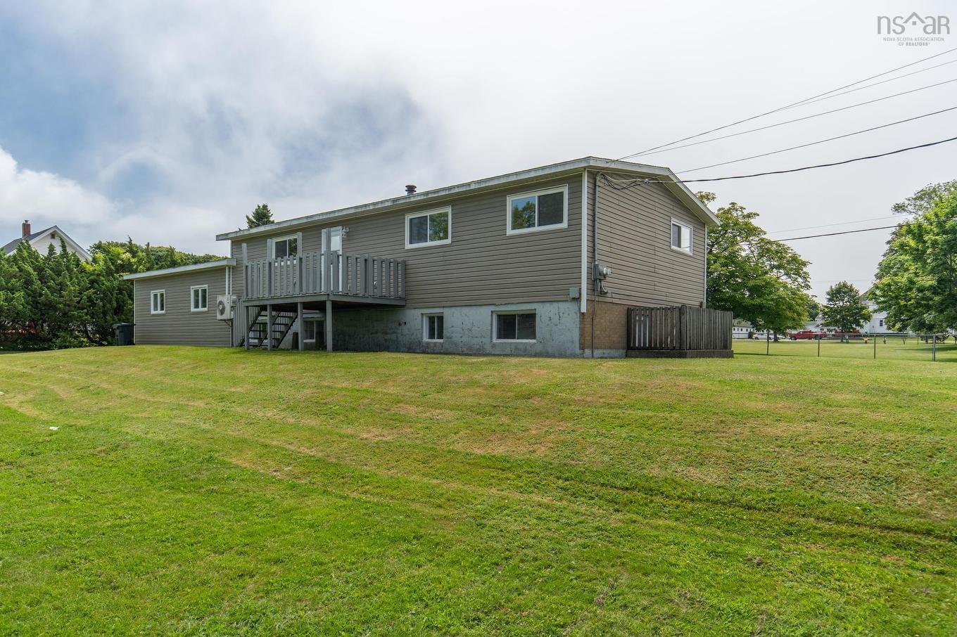 2 Huntington Street, Yarmouth, NS