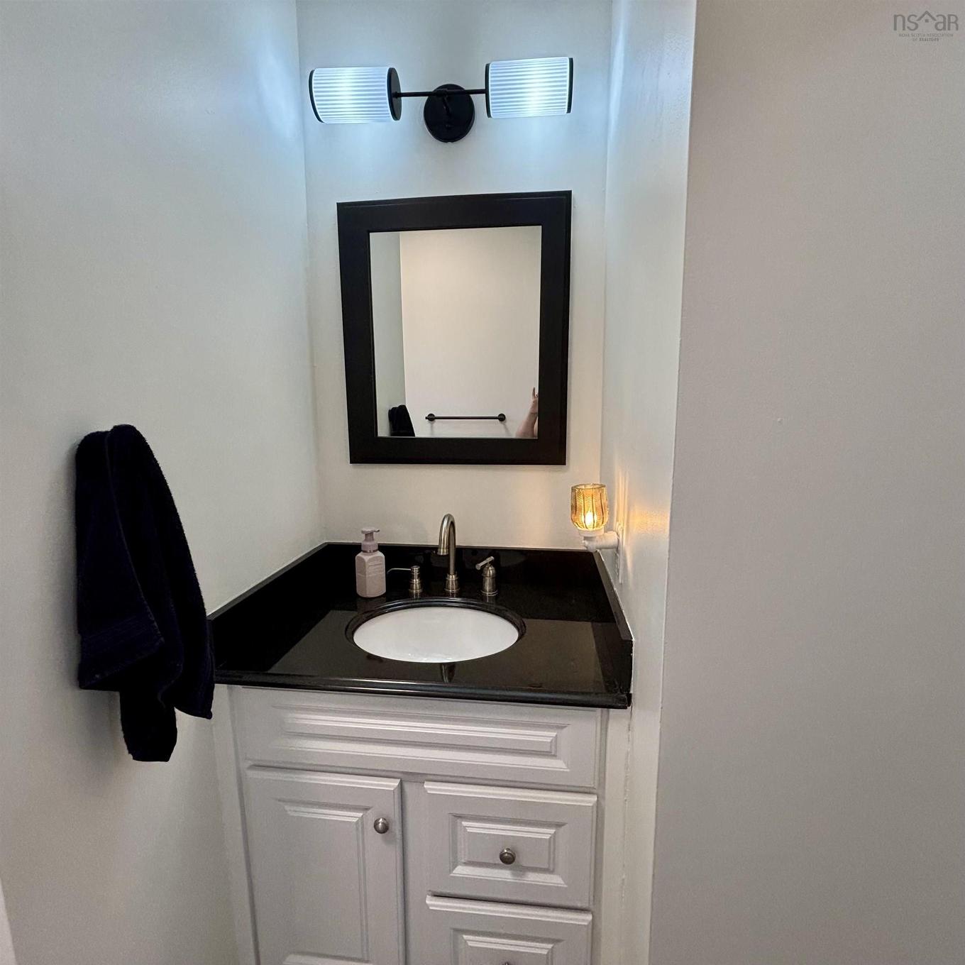 45 King Street, Scotchtown, NS - Indoor Photo Showing Bathroom