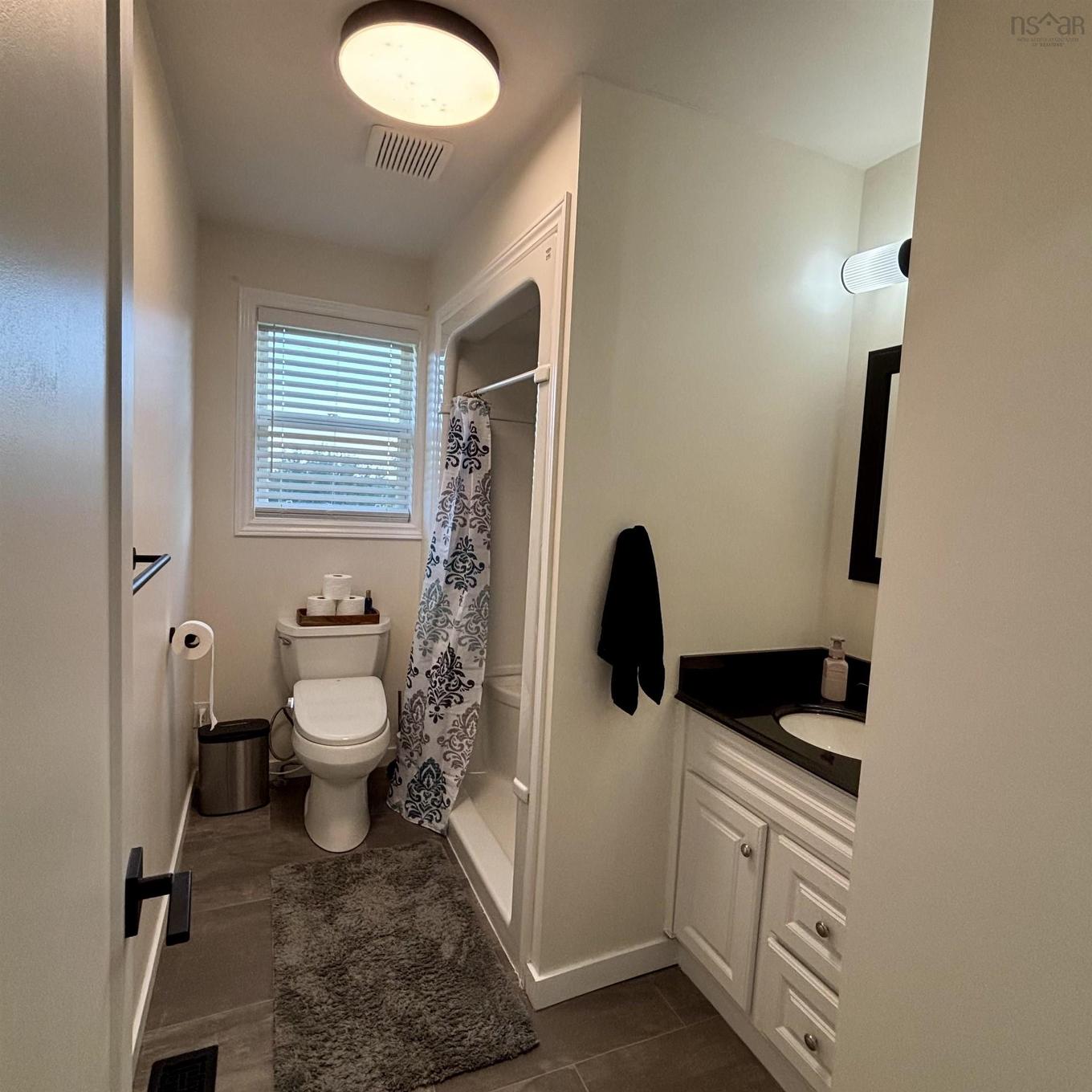 45 King Street, Scotchtown, NS - Indoor Photo Showing Bathroom