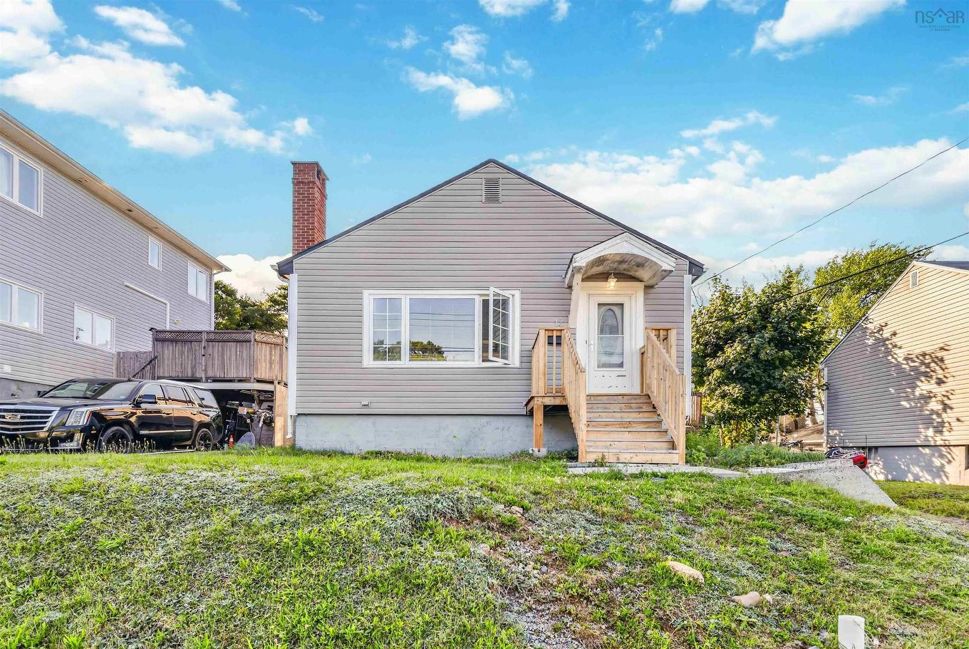 12 Auburn Avenue, Spryfield, NS - Outdoor
