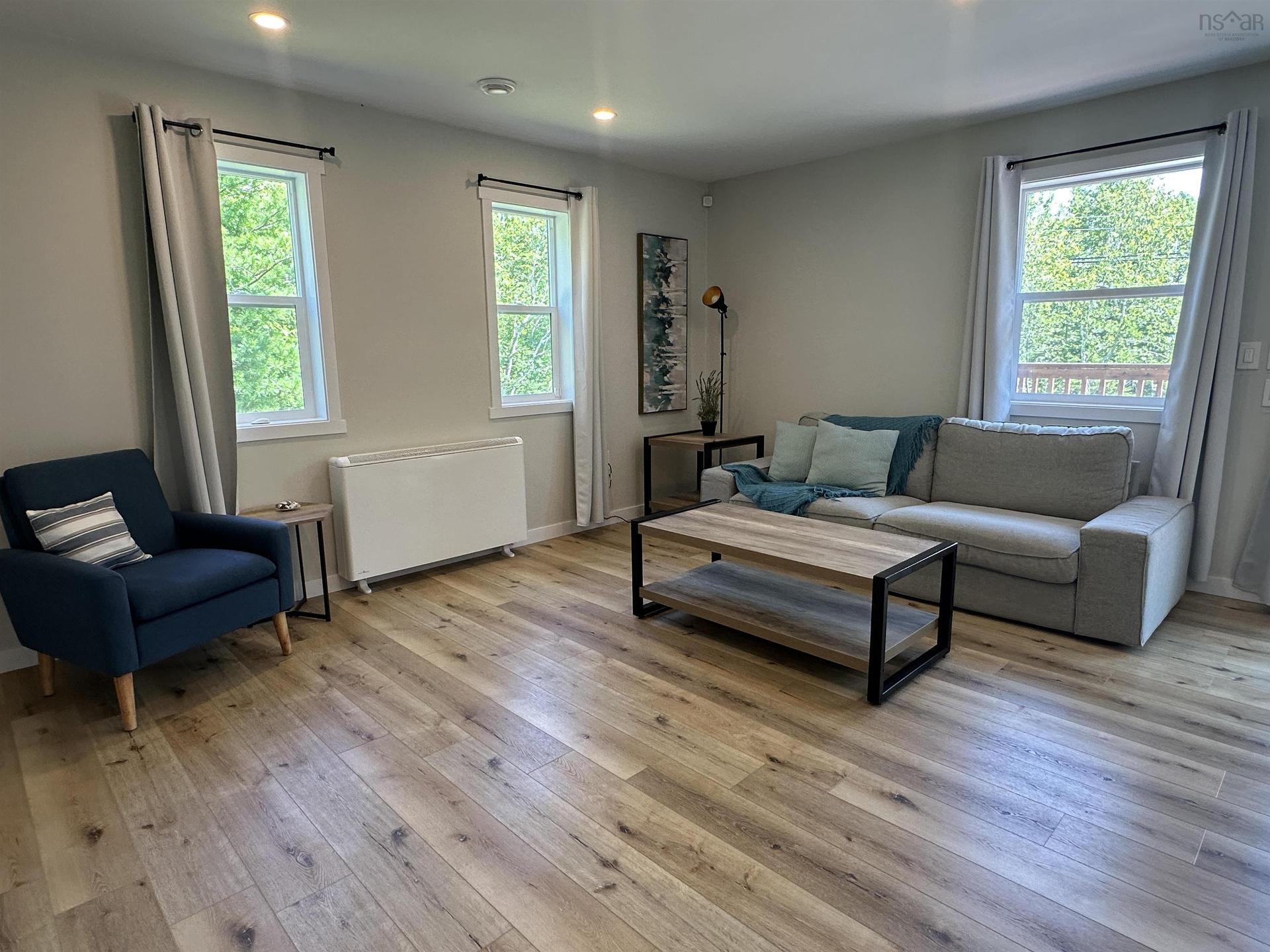 76 Five Rivers Drive, White Point, NS - Indoor Photo Showing Living Room
