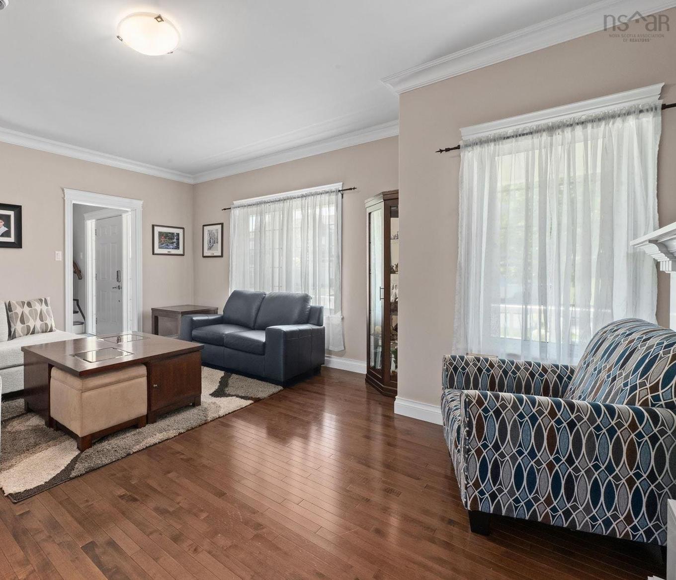 158 Tamara Drive, Cole Harbour, NS - Indoor Photo Showing Living Room