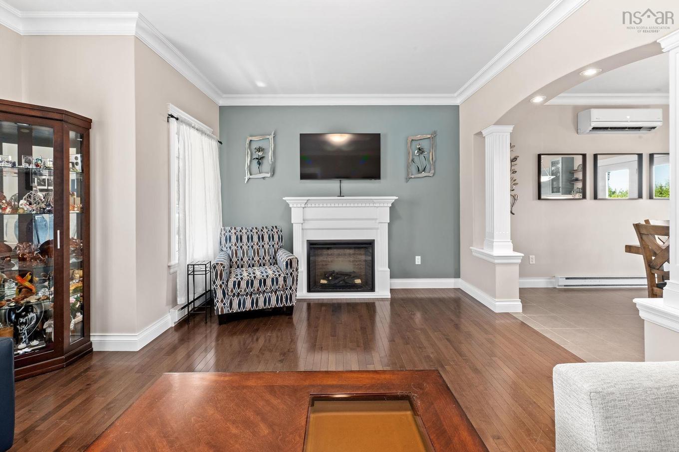 158 Tamara Drive, Cole Harbour, NS - Indoor Photo Showing Living Room With Fireplace