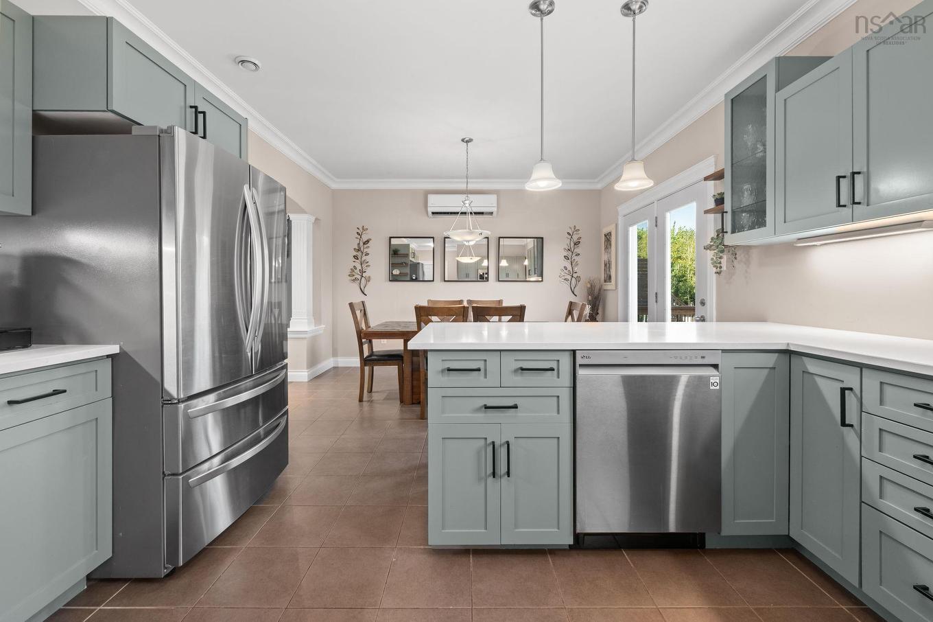 158 Tamara Drive, Cole Harbour, NS - Indoor Photo Showing Kitchen With Upgraded Kitchen