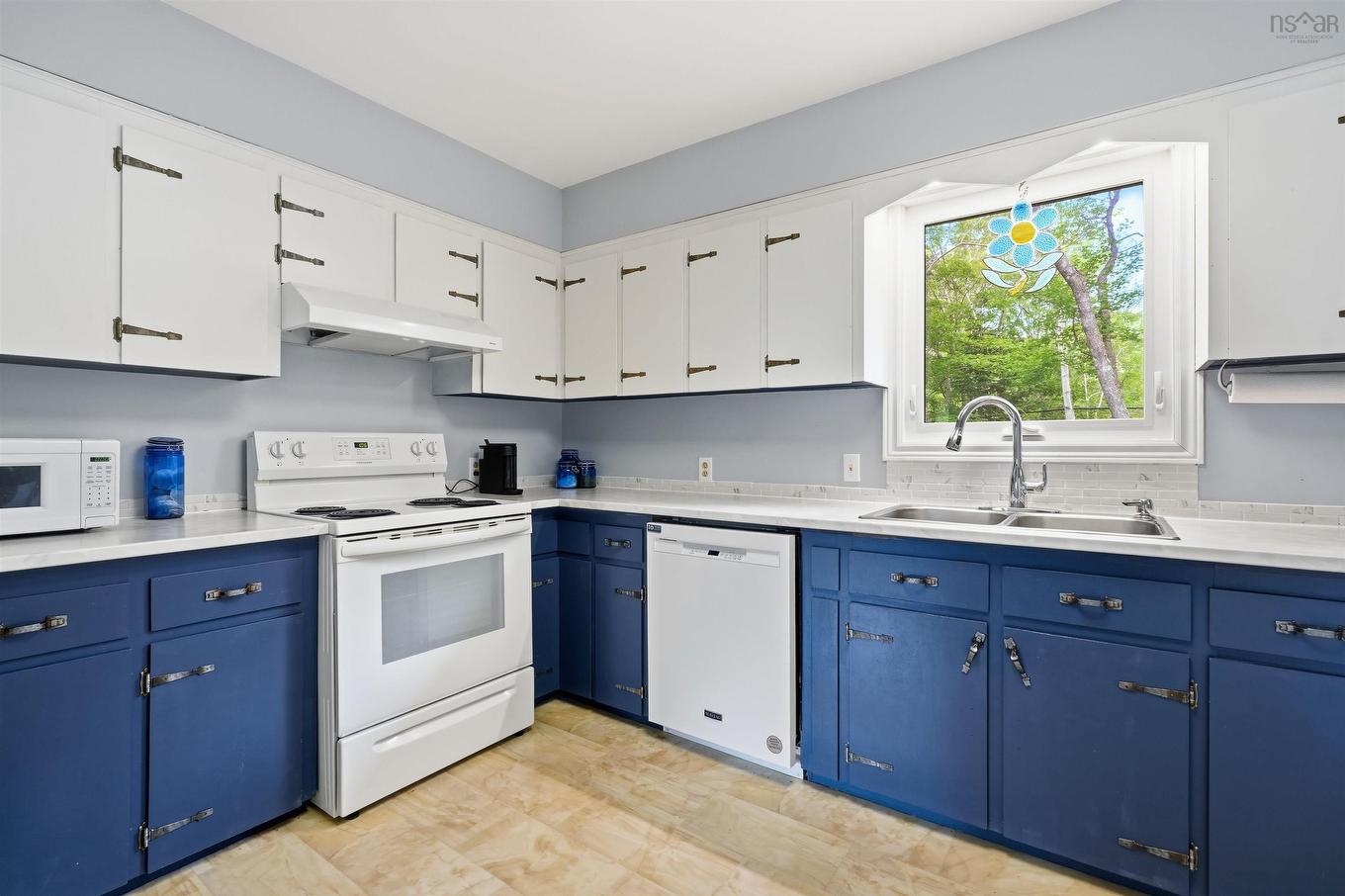 28 Elk Road, Hubley, NS - Indoor Photo Showing Kitchen With Double Sink