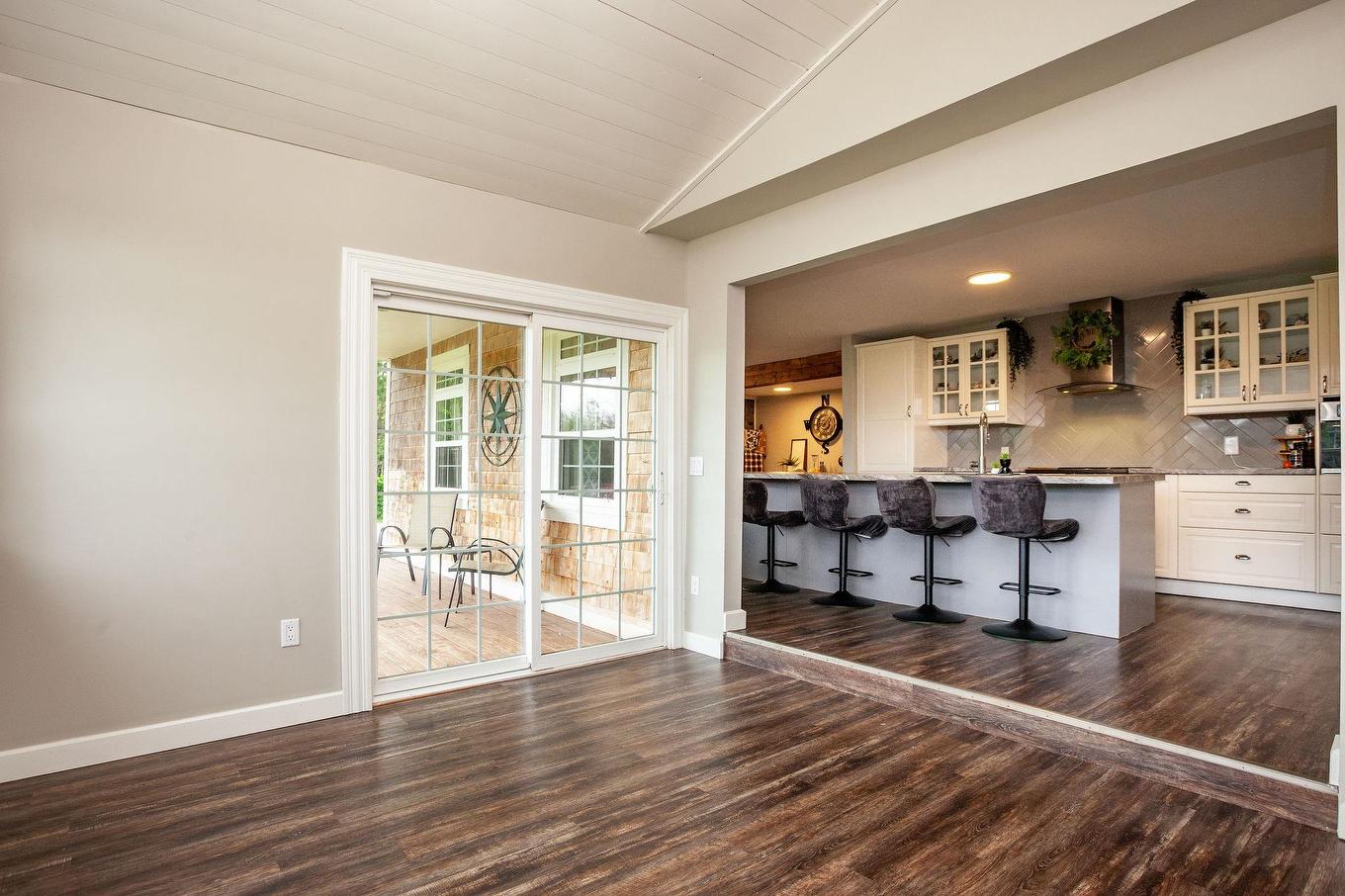 594 Kayes Road, Georgetown, PE - Indoor Photo Showing Kitchen