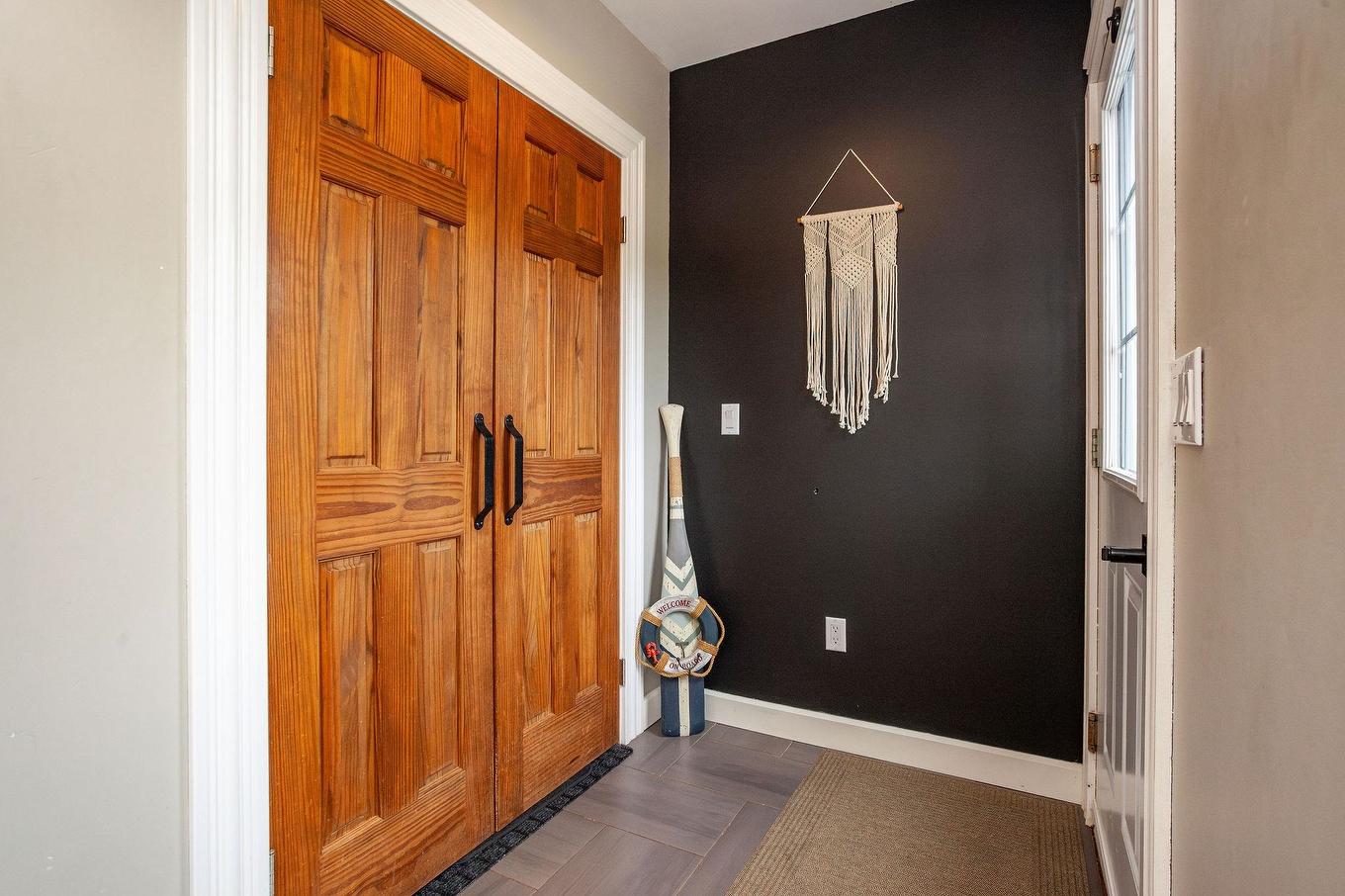 594 Kayes Road, Georgetown, PE - Indoor Photo Showing Other Room